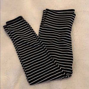 Athleta striped crops